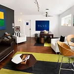 House 5863- Chicago's Premier Chicago
