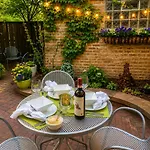 Bed & Breakfast House 5863- Chicago's Premier
