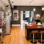 House 5863- Chicago's Premier Chicago