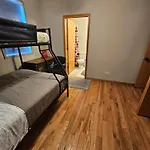Homestay 5430 Happy Chicago