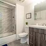Apartment 2br Perfect For Convention And Business Trips Near Mccormick Place, Arena, Soldier Field And Grant Park