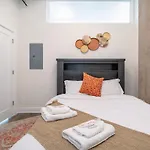 Apartment 2br Perfect For Convention And Business Trips Near Mccormick Place, Arena, Soldier Field And Grant Park Chicago