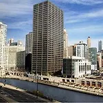 Corporate Suites Network At Columbus Plaza Chicago
