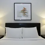 Two-Bedroom On W Fullerton Avenue Apt 204