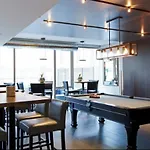 Global Luxury Suites At Riverwalk