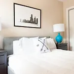 Two-Bedroom On N Lincoln Avenue Apt 2R