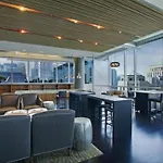 Global Luxury Suites At Riverwalk