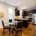 Two-Bedroom On W Barry Avenue Apt 1F