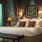 The Blackstone, Autograph Collection 4*