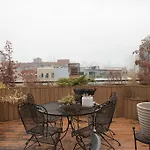 Suite In Million $ Townhouse