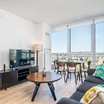 Apartment In River North Downtown Chicago