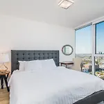 Apartment In River North Downtown Chicago