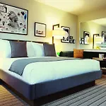 Thompson Chicago, By Hyatt Hotel