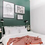Sonder Lincoln Park Aparthotel 3*