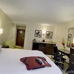 Hotel Hampton & Chicago-downtown 3*