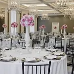 Waldorf Astoria Chicago