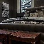 Celeste Celebrity Hotel *