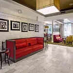 Hotel Hampton Majestic Theatre District Chicago