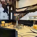 Hampton & Chicago-downtown Hotel 3*