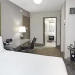 Express - Magnificent Mile By Ihg