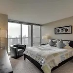 The Penthouse At Grand Plaza 4* Chicago