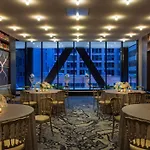 Hotel Emc2, Autograph Collection