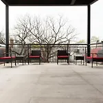 Sonder — Lincoln Park