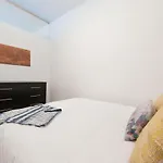 Sonder Lincoln Park Aparthotel