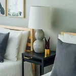 1br Stylish Apartment, Perfect For Getaway - Oakdale 201