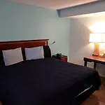 Hotel Skylark Chicago
