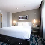 Felix Hotel