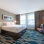 Felix Hotel