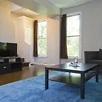 Grand 3Br In Roscoe Village By Sonder
