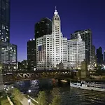 Kinzie Hotel 4*
