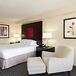 Doubletree By Hilton Magnificent Mile