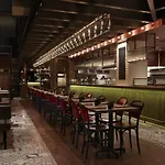 Thompson Chicago, By Hyatt