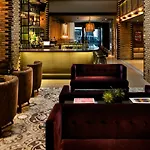 Thompson Chicago, By Hyatt