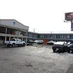 Motel Aloha Chicago