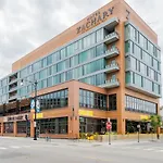 Cool 2br Close To Fun - Grace 2 Apartment *