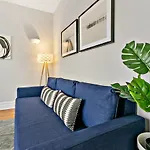 Cool 2br Close To Fun - Grace 2 *