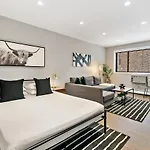 In Close To Boystown - Oakdale 204 Rep *