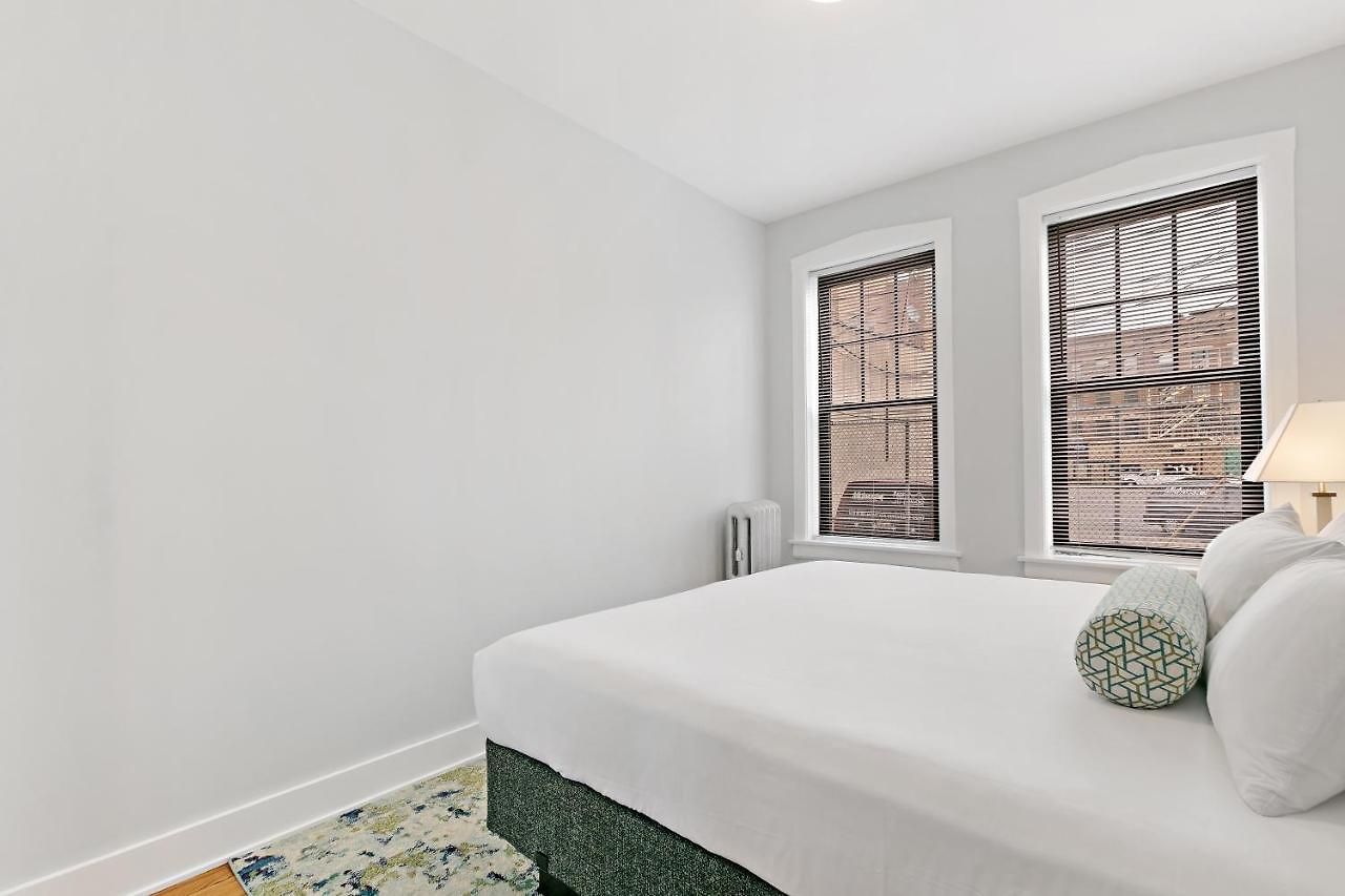 Newly Renovated 1br In Ideal Location - Belmont E1 Apartment