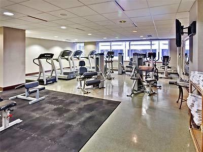Hampton Downtown/magnificent Mile 3*