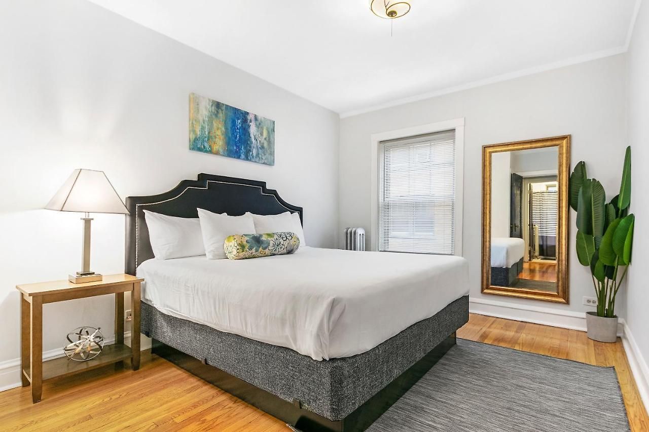 Apartment Conveniently Located 1br - Marshfield E2
