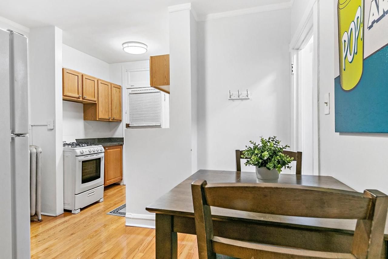 Conveniently Located 1br - Marshfield E2