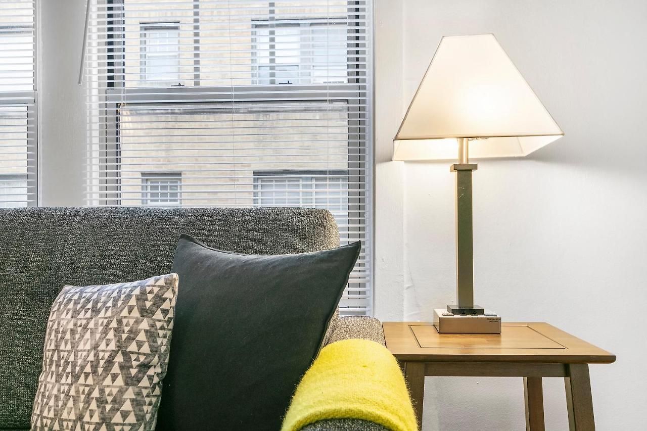 Apartment Conveniently Located 1br - Marshfield E2 *