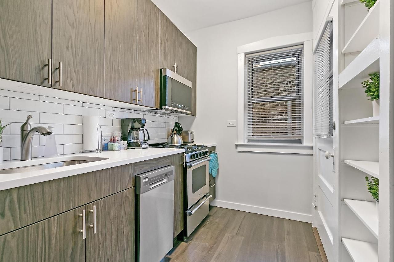 1br Tranquil & Airy In Lincoln Square - Campbell Rep * Chicago