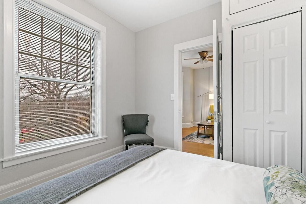 Comfy 2br Near Wrigley Field - Grace 3