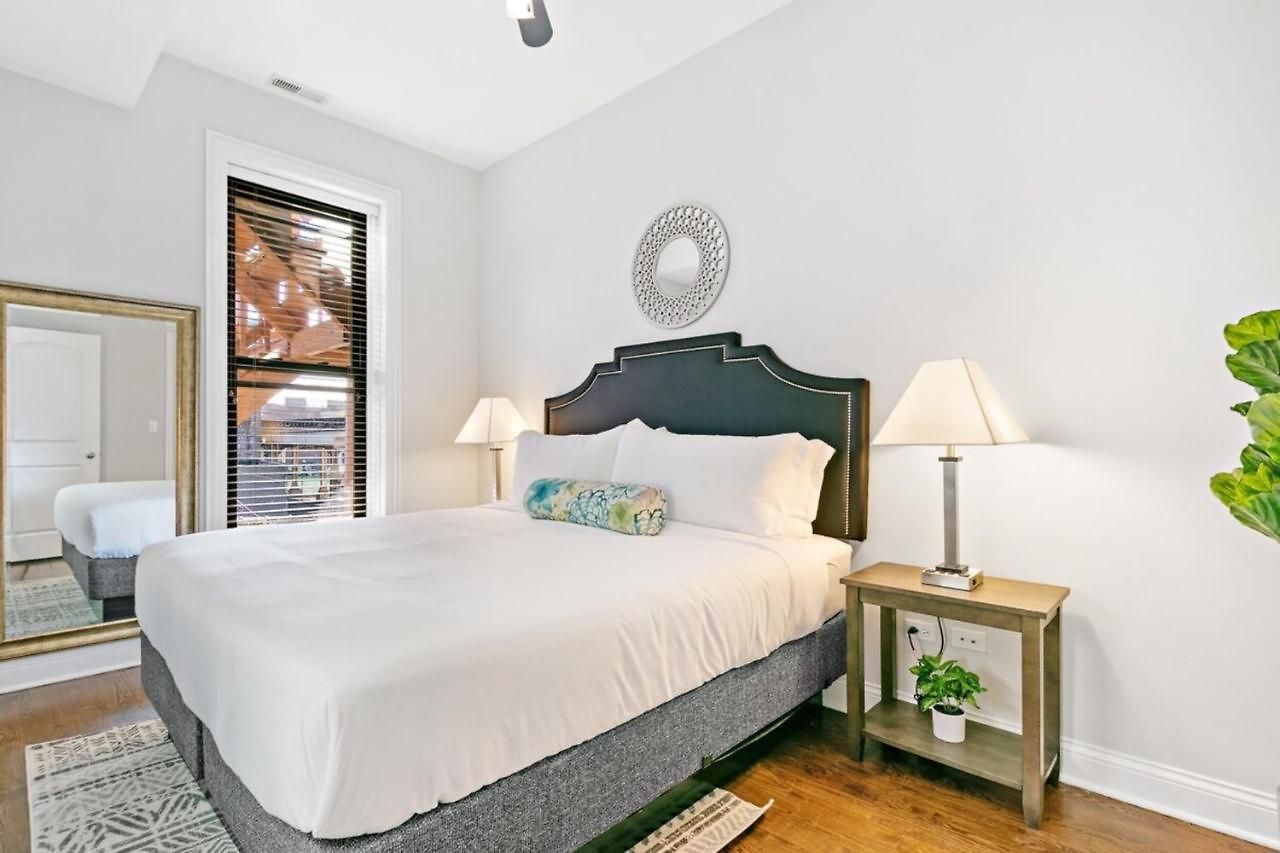 Apartment 3br Perfect Getaway - Newport 2 Chicago