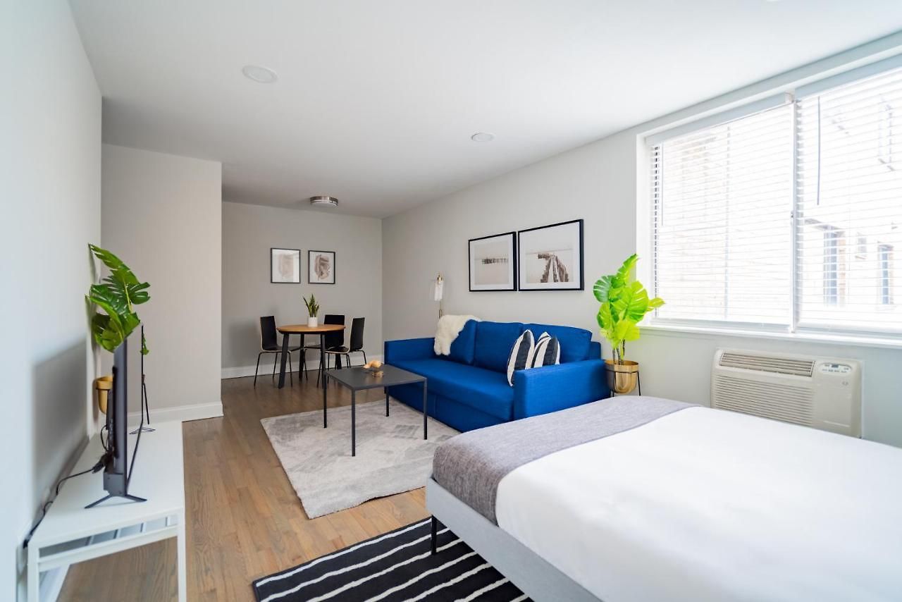 Apartment Comfy And Complete Near Boystown - Oakdale 317 Rep *